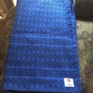manduka yoga blanket